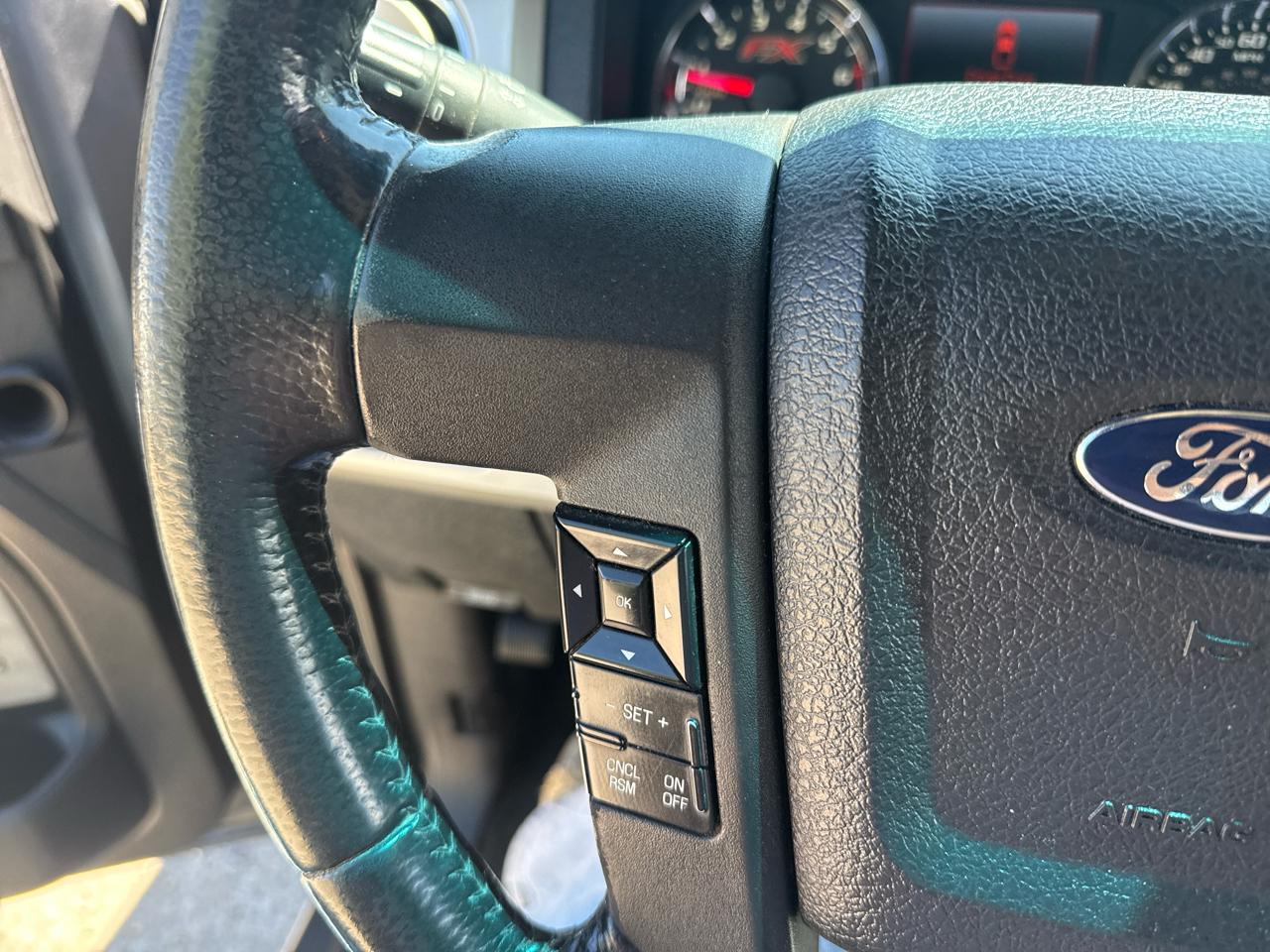 Ford F-150 Platinum SuperCrew 6.5-ft. Bed 4WD 2014