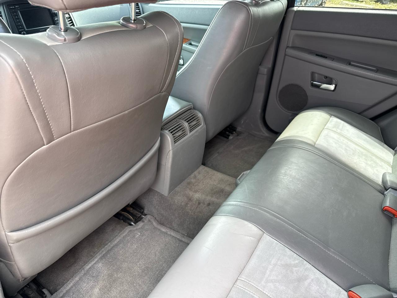 Jeep Grand Cherokee Overland 4WD 2006