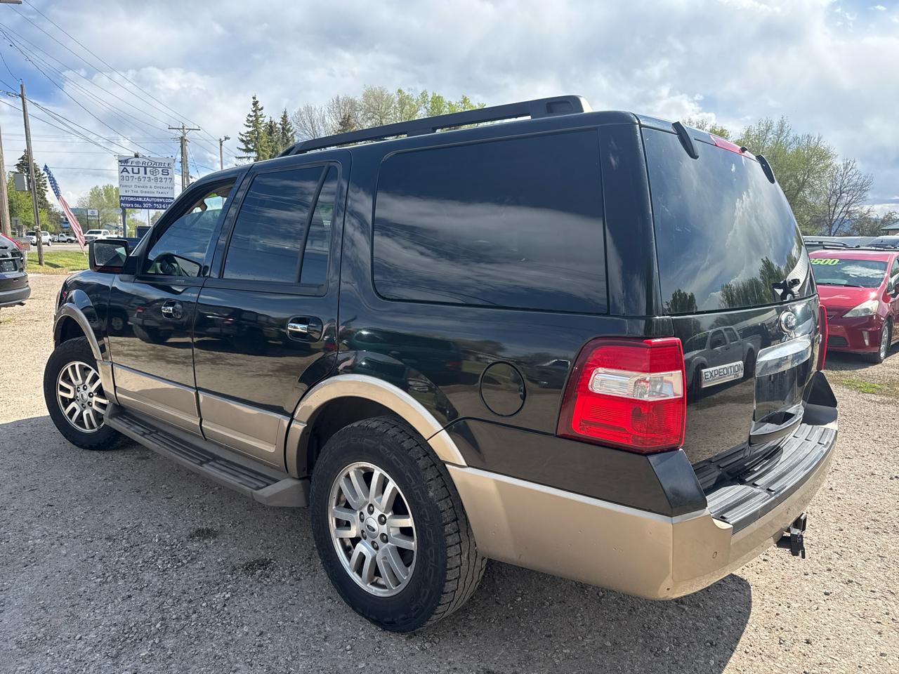 Ford Expedition King Ranch 4WD 2011