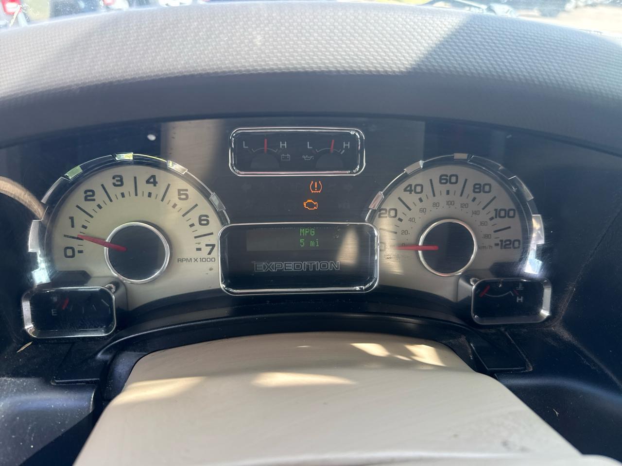 Ford Expedition King Ranch 4WD 2011