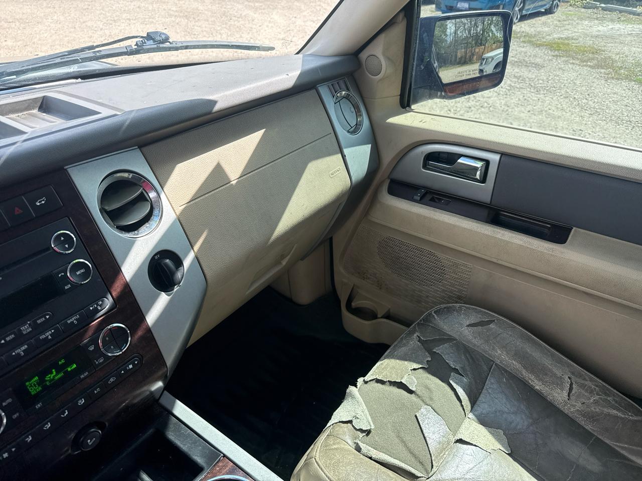 Ford Expedition King Ranch 4WD 2011