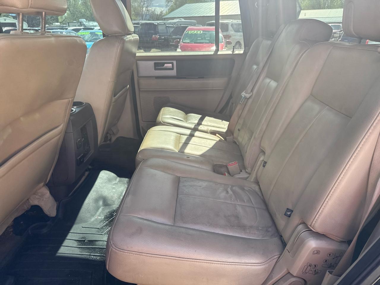 Ford Expedition King Ranch 4WD 2011