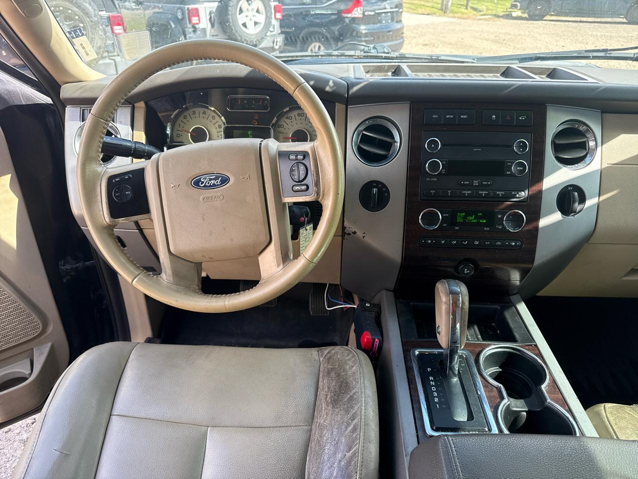 Ford Expedition King Ranch 4WD 2011