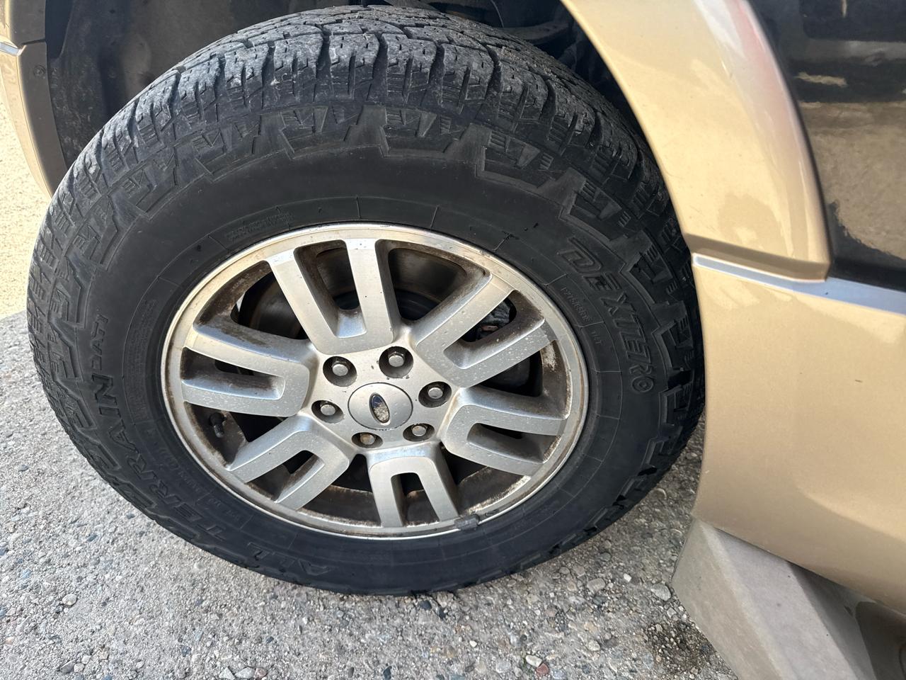 Ford Expedition King Ranch 4WD 2011