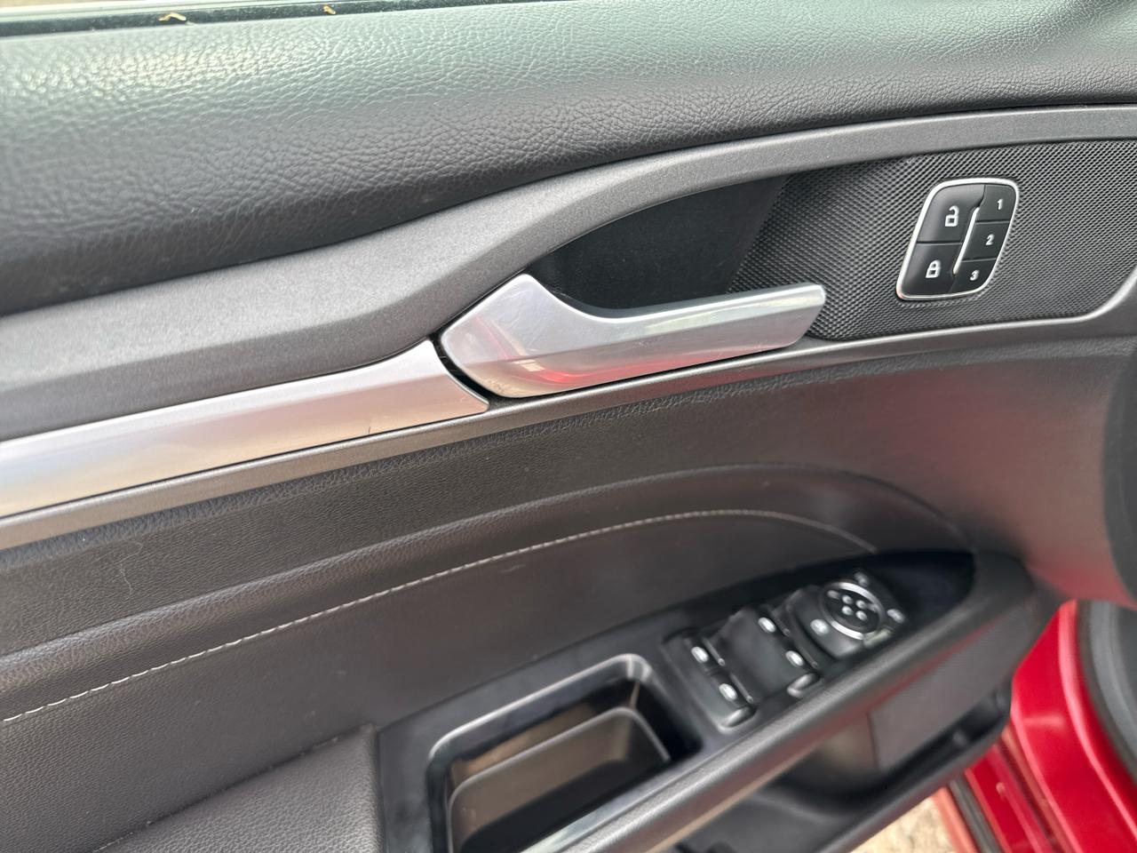 Ford Fusion Titanium 2013