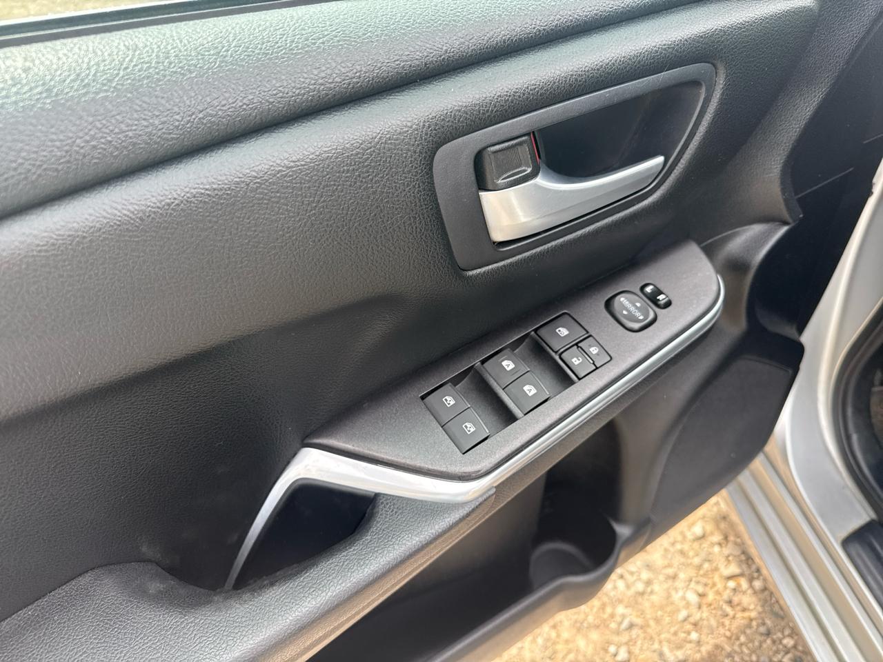 Toyota Camry SE 2015
