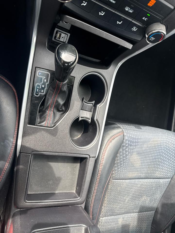 Toyota Camry SE 2015