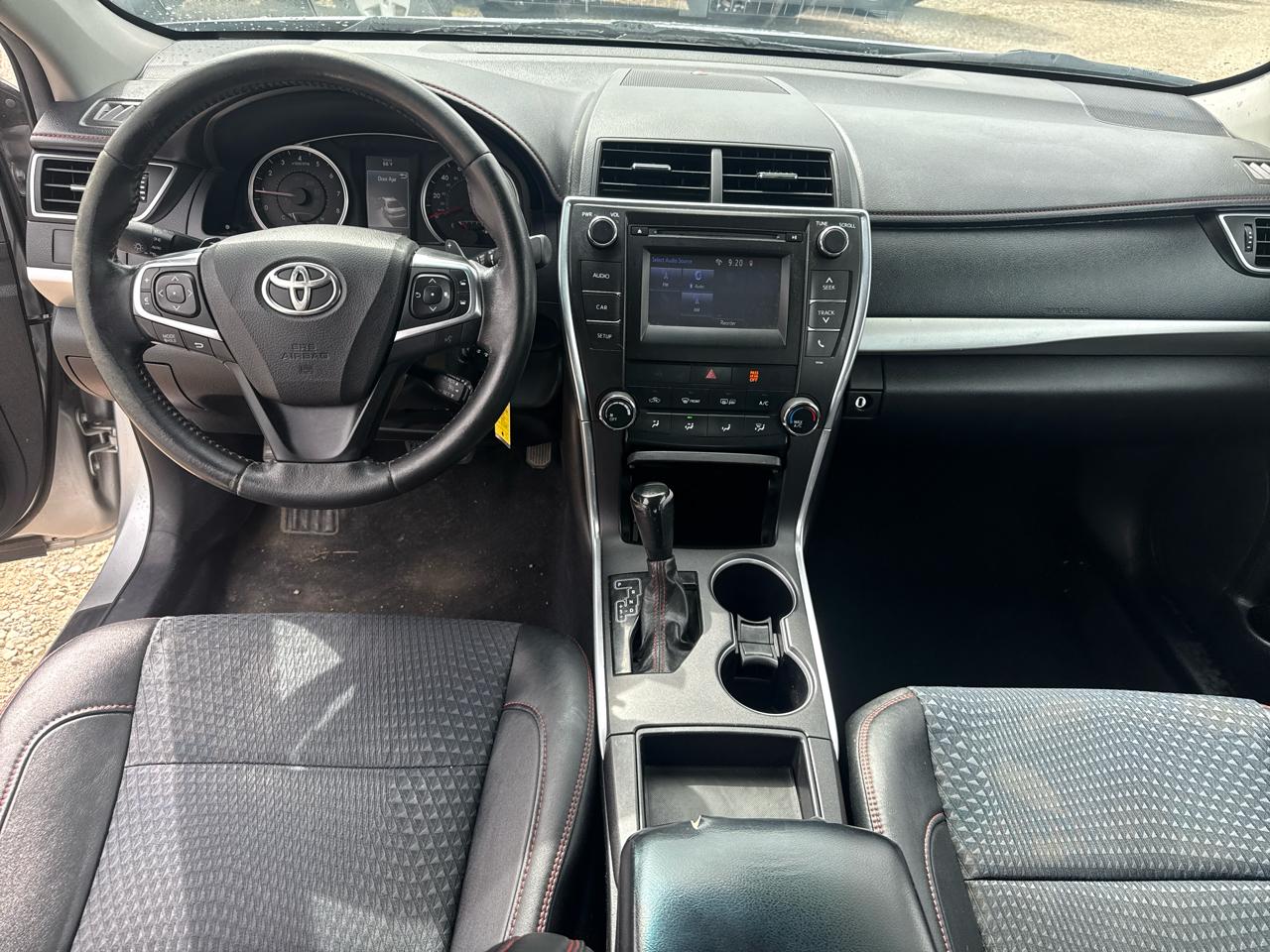 Toyota Camry SE 2015