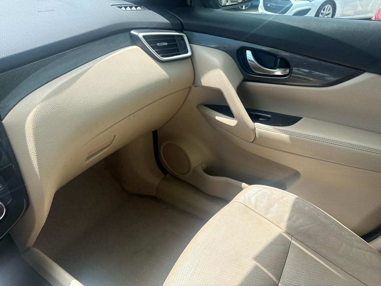 Nissan Rogue SV AWD 2015