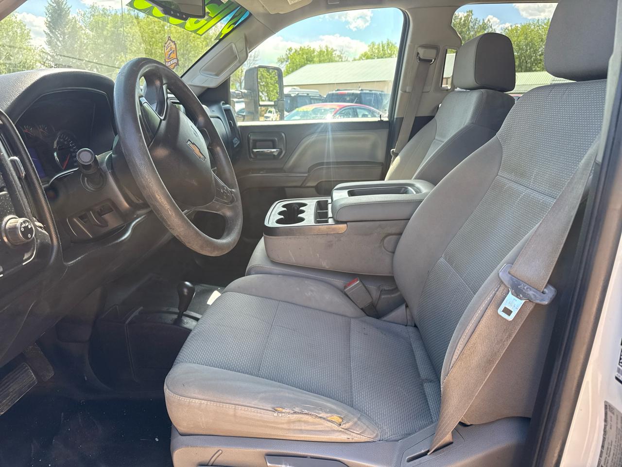 Chevrolet Silverado 3500HD Work Truck Crew Cab 4WD 2015
