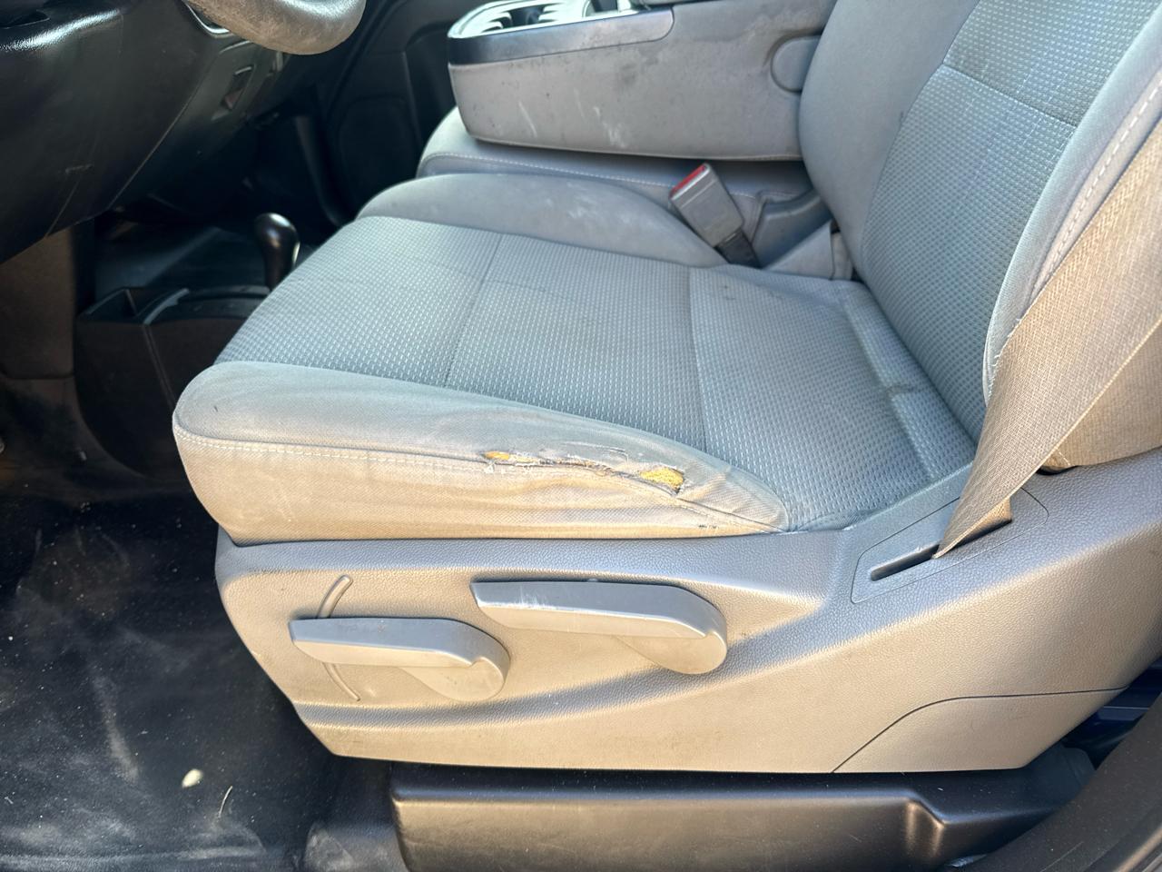 Chevrolet Silverado 3500HD Work Truck Crew Cab 4WD 2015