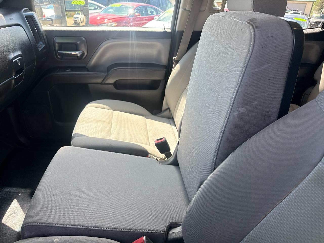 Chevrolet Silverado 3500HD Work Truck Crew Cab 4WD 2015