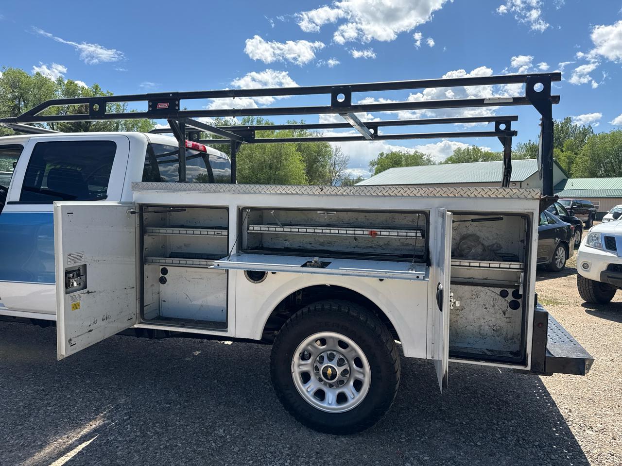Chevrolet Silverado 3500HD Work Truck Crew Cab 4WD 2015