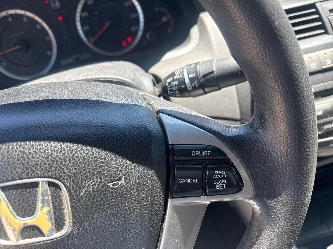 Honda Accord LX sedan AT 2010