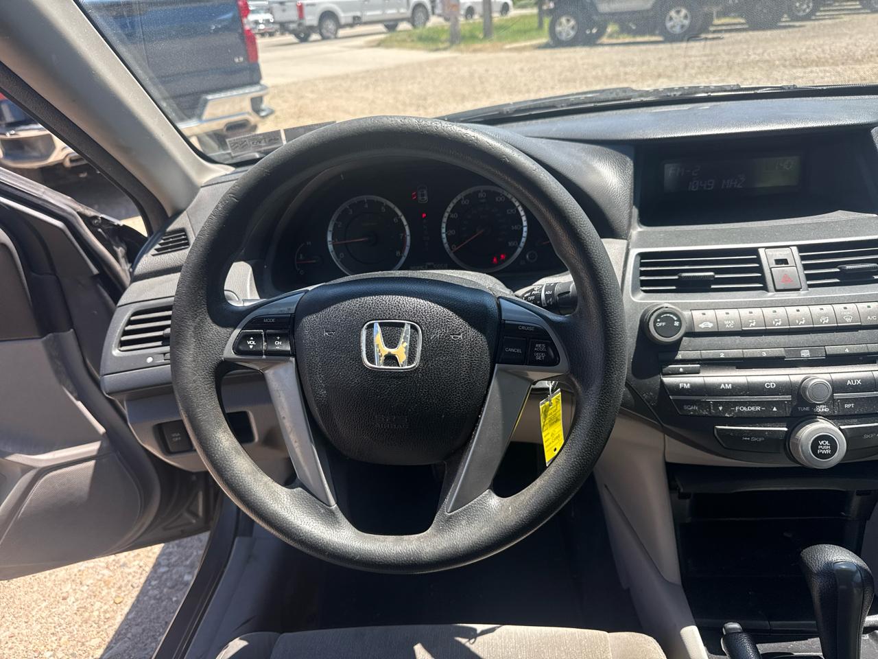 Honda Accord LX sedan AT 2010