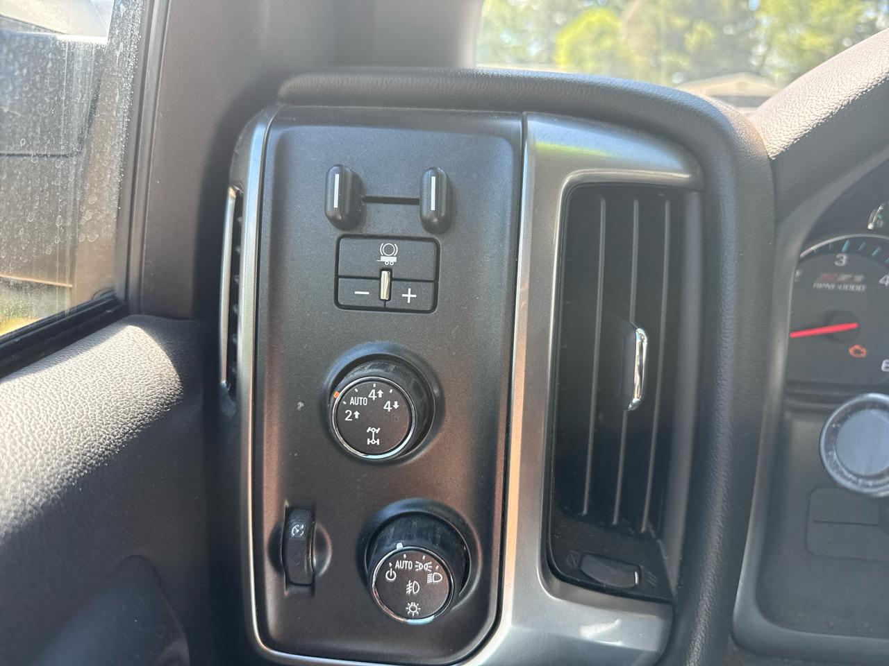 Chevrolet Silverado 1500 LT Double Cab 4WD 2016