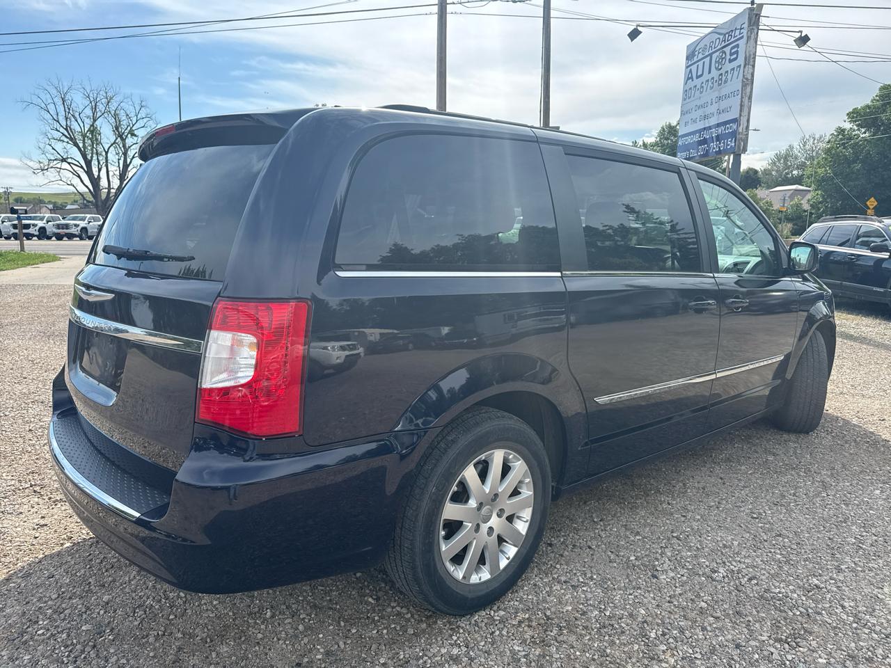 Chrysler Town & Country Touring 2014