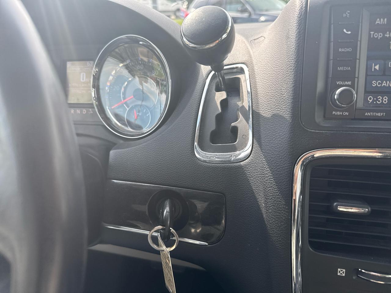Chrysler Town & Country Touring 2014