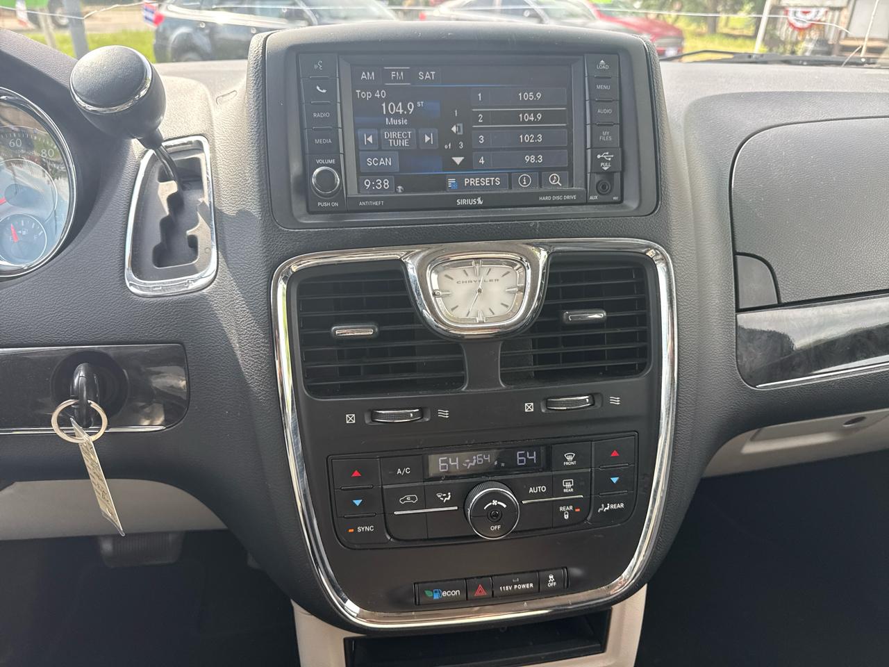 Chrysler Town & Country Touring 2014