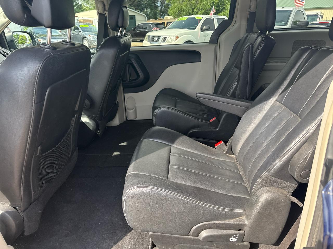 Chrysler Town & Country Touring 2014