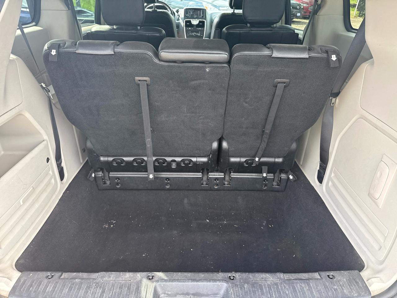 Chrysler Town & Country Touring 2014