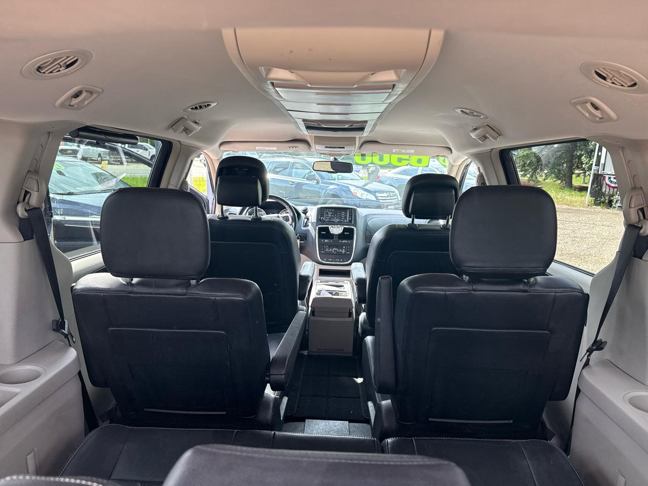 Chrysler Town & Country Touring 2014