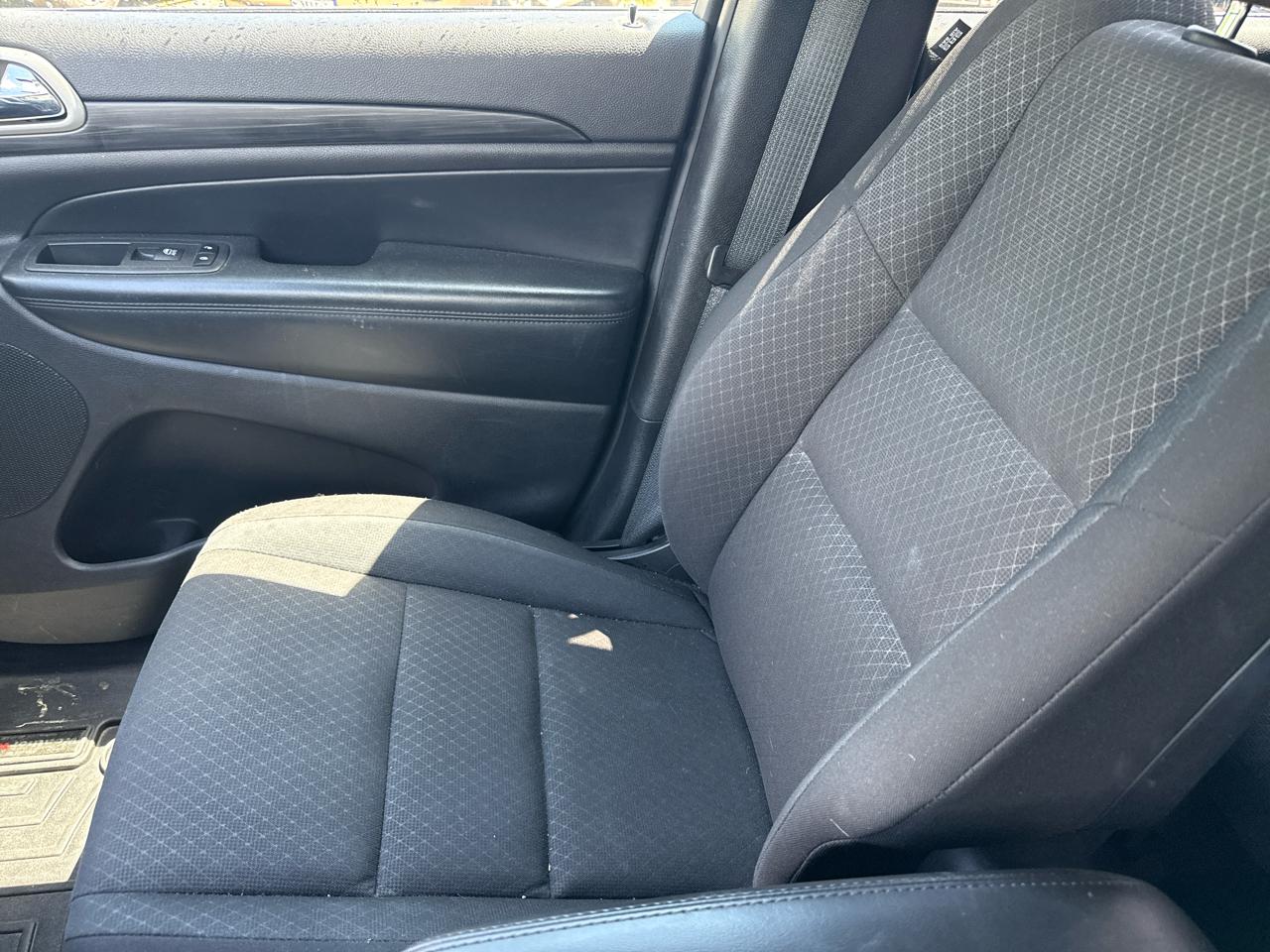 Jeep Grand Cherokee Laredo E 4WD 2021