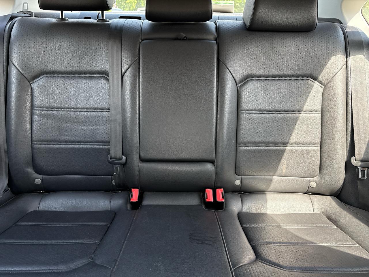 Volkswagen Passat Sport PZEV 5M 2015