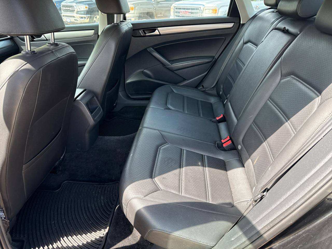 Volkswagen Passat Sport PZEV 5M 2015