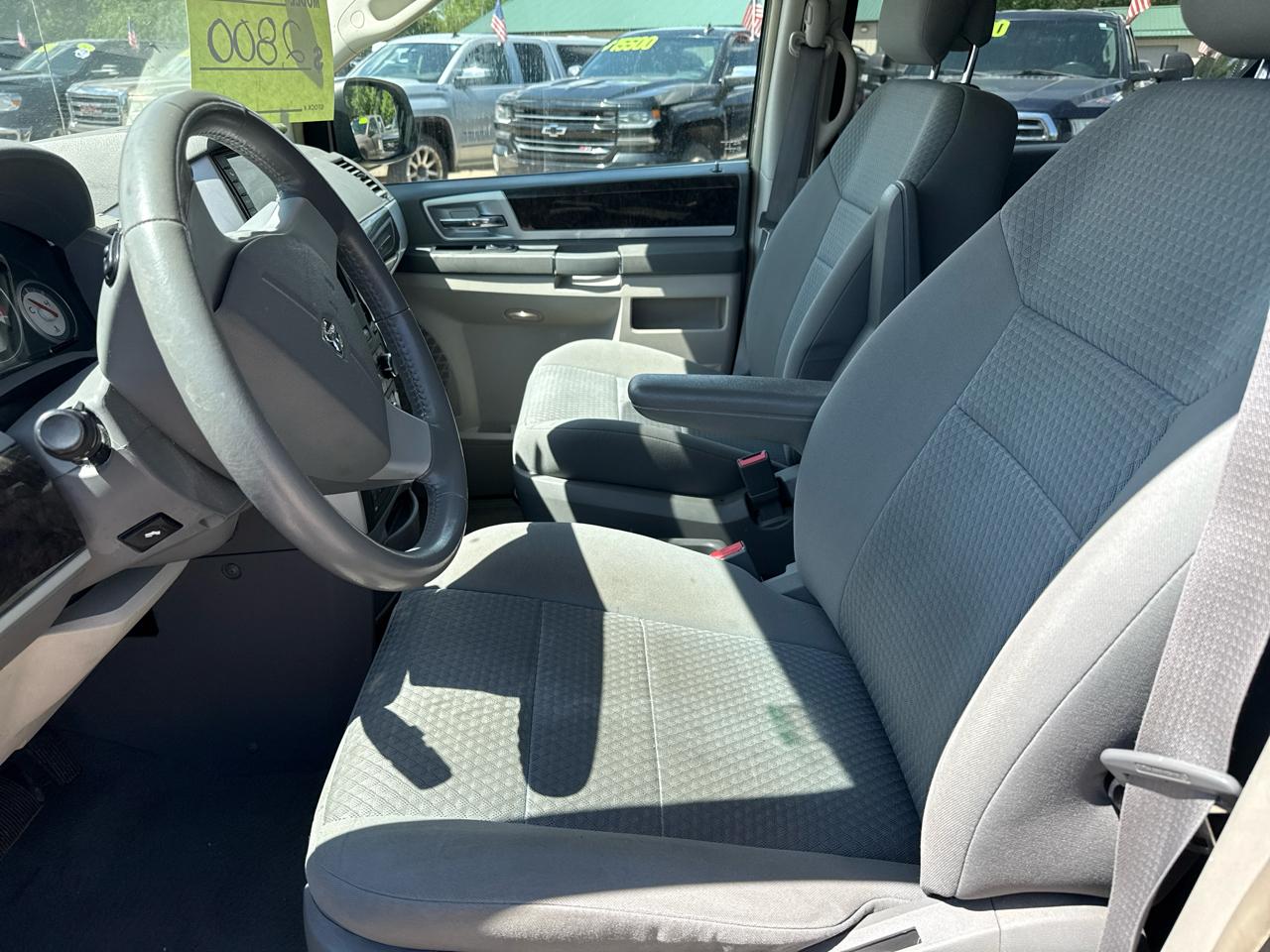 Dodge Grand Caravan Crew 2010