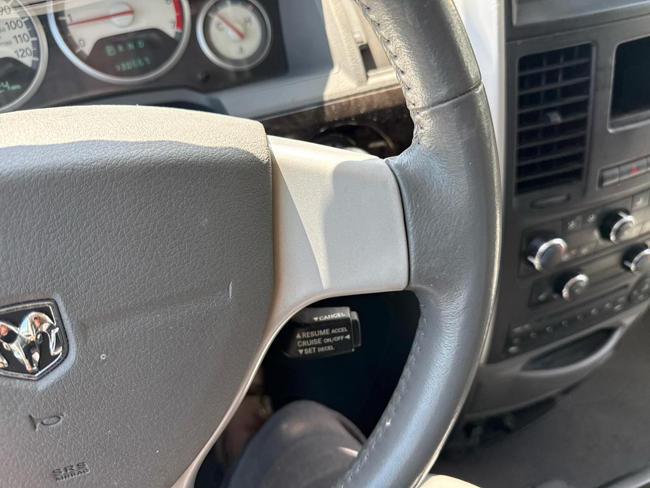 Dodge Grand Caravan Crew 2010