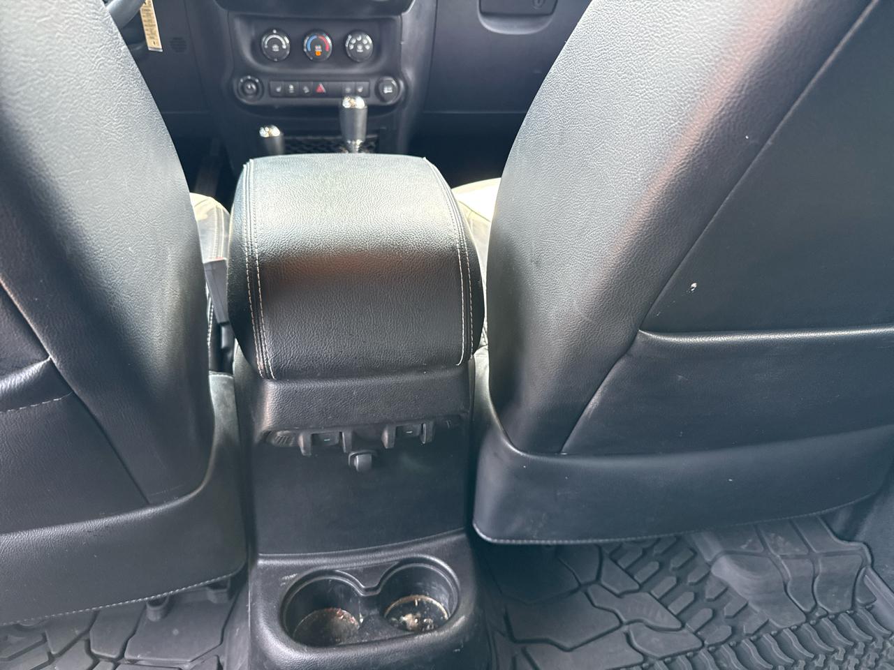 Jeep Wrangler Unlimited Rubicon 4WD 2014