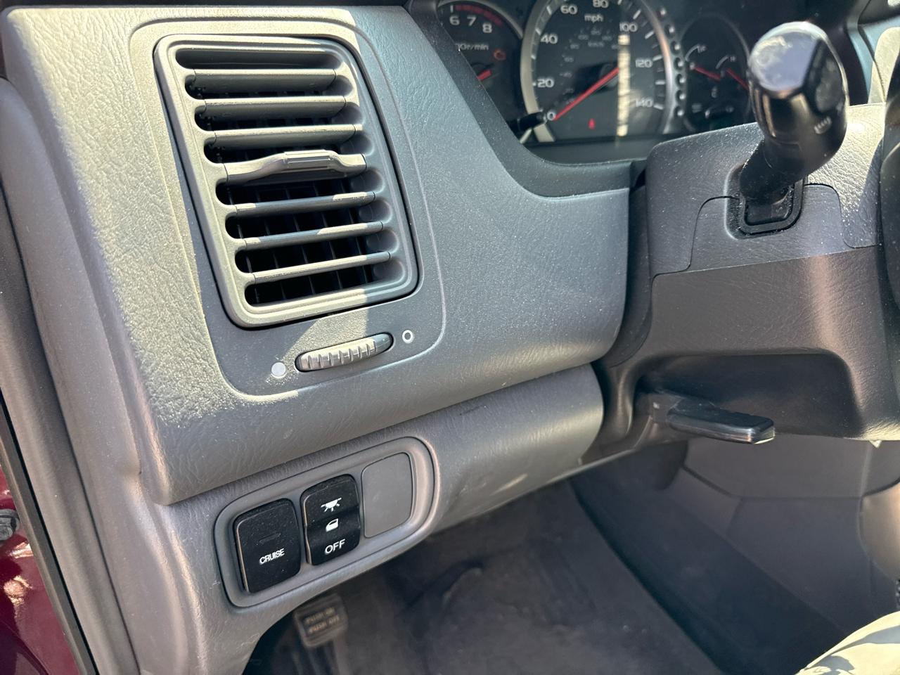 Honda Pilot EX w/ Leather and DVD 2003