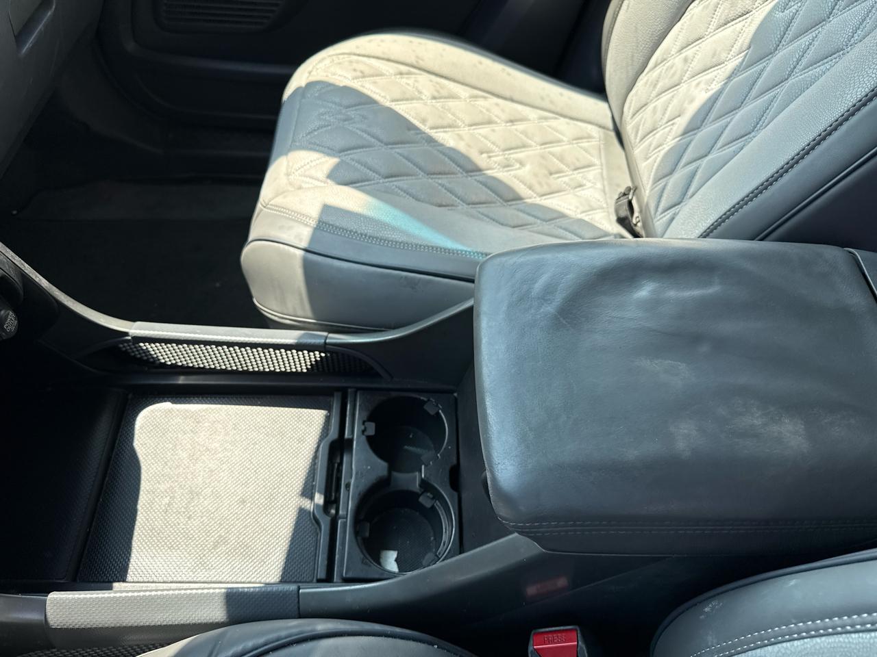Honda Pilot EX w/ Leather and DVD 2003