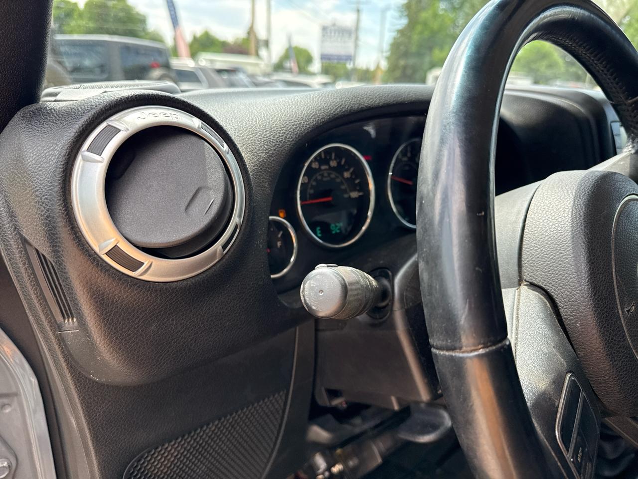 Jeep Wrangler Unlimited Sahara 4WD 2015