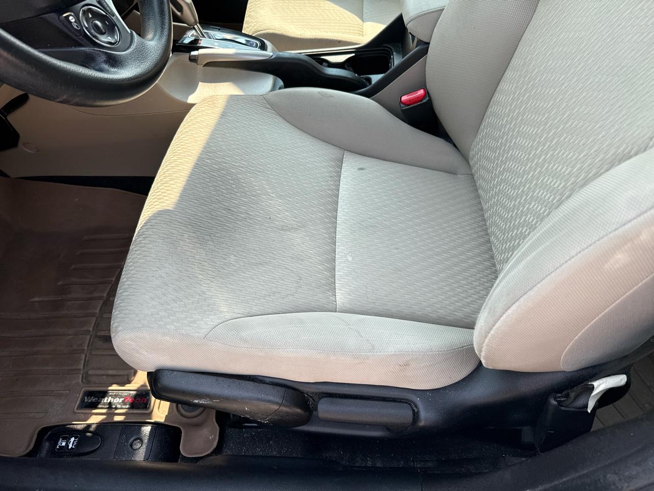 Honda Civic LX Sedan CVT 2014