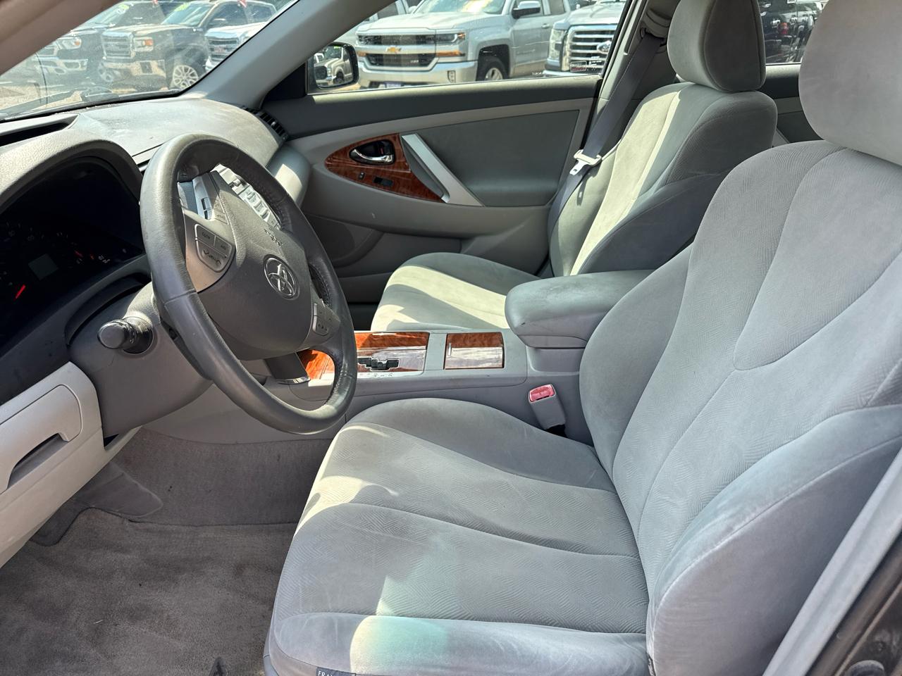 Toyota Camry XLE 5-Spd AT 2009