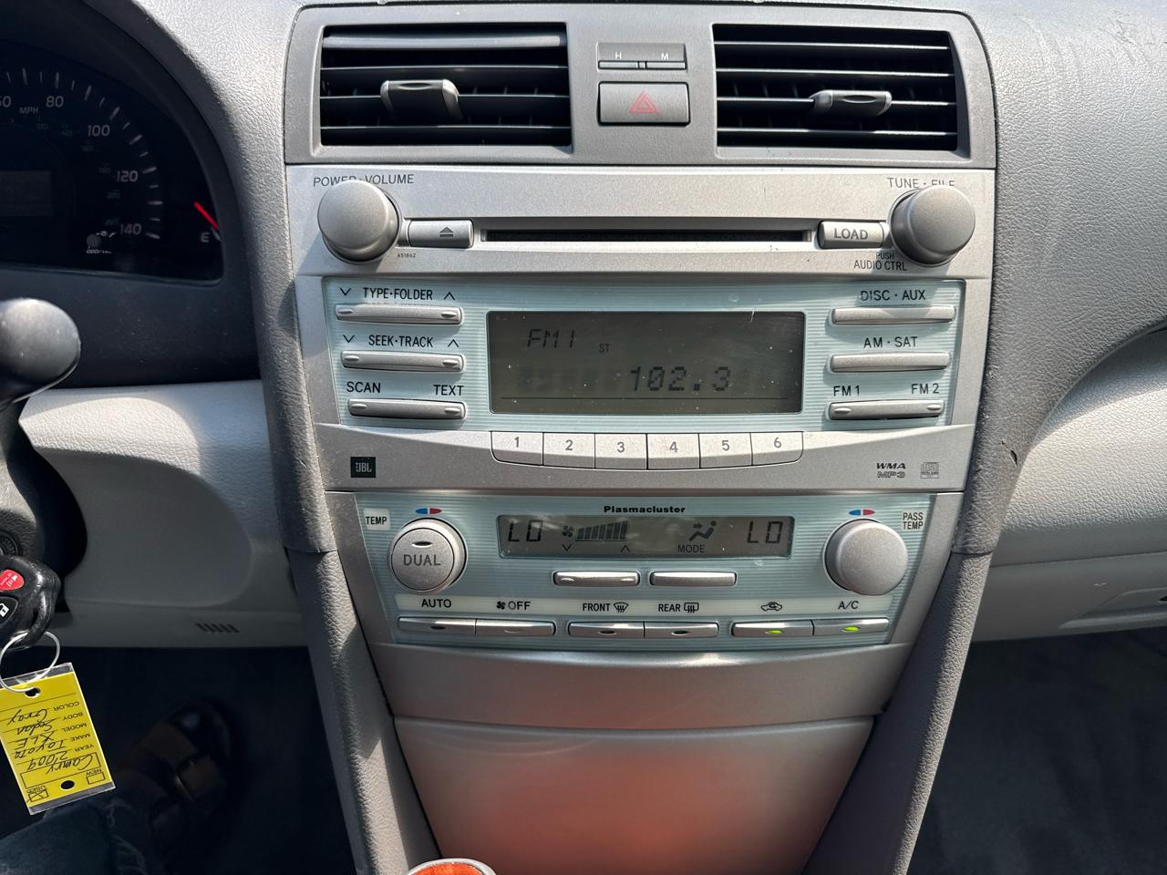 Toyota Camry XLE 5-Spd AT 2009