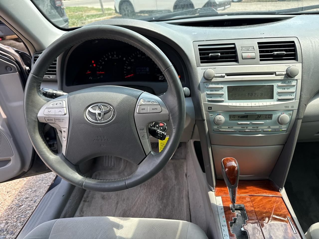 Toyota Camry XLE 5-Spd AT 2009