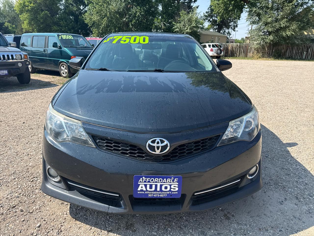 Toyota Camry XLE V6 2014