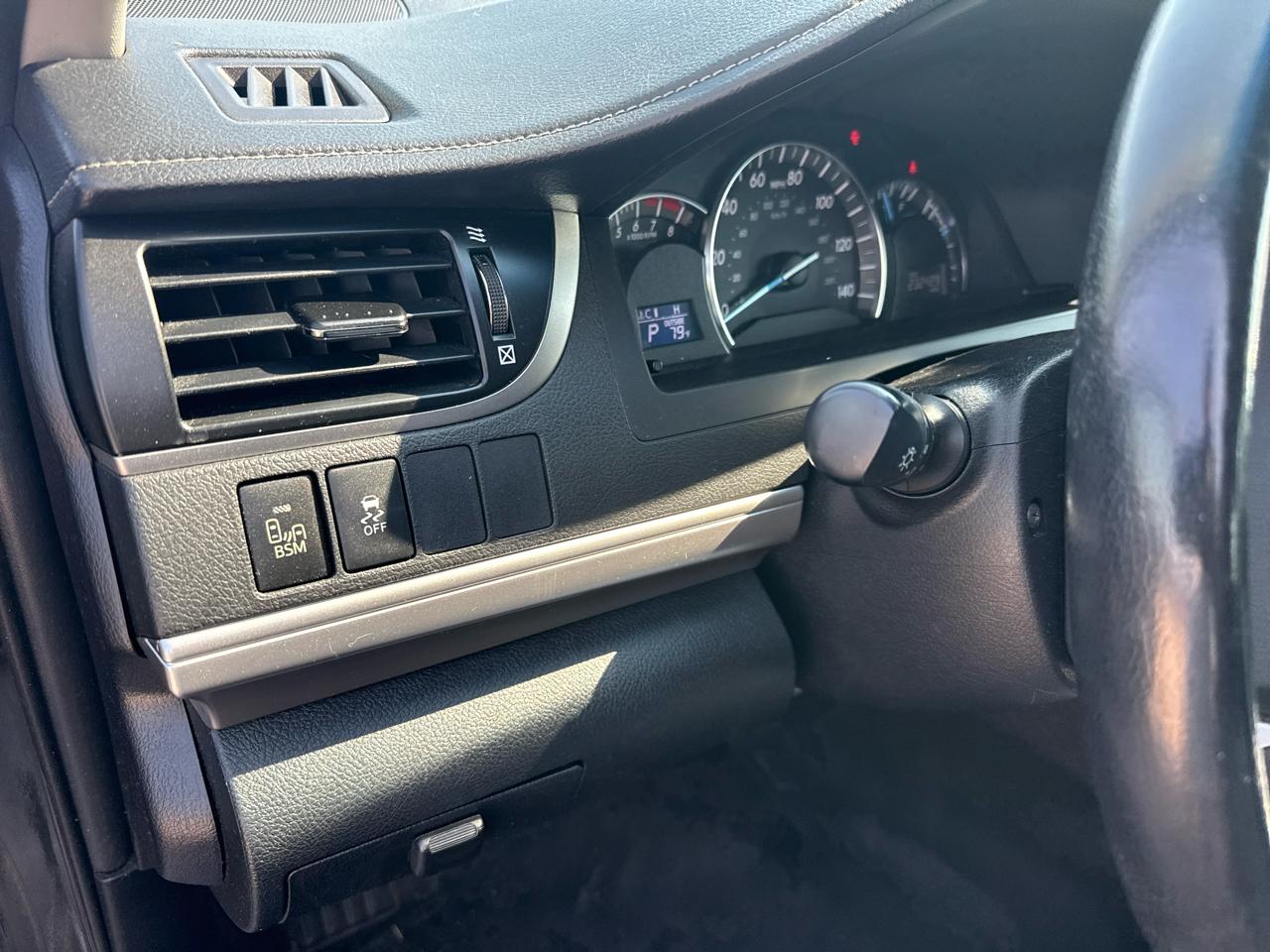 Toyota Camry XLE V6 2014