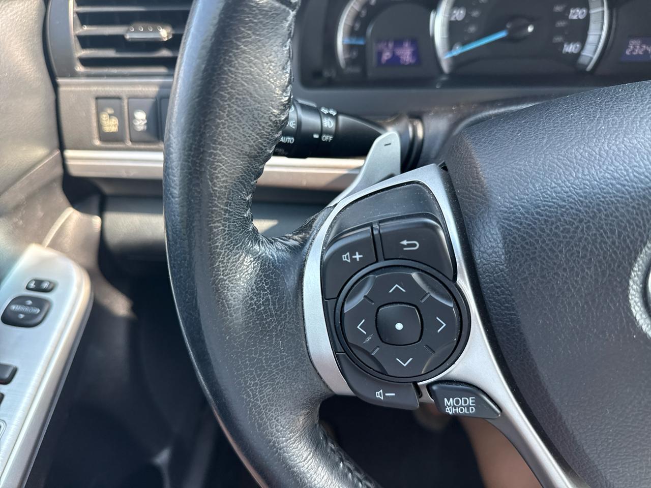 Toyota Camry XLE V6 2014