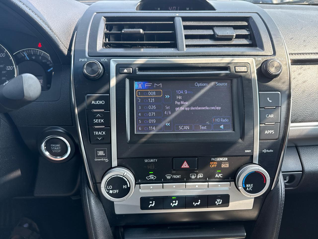 Toyota Camry XLE V6 2014