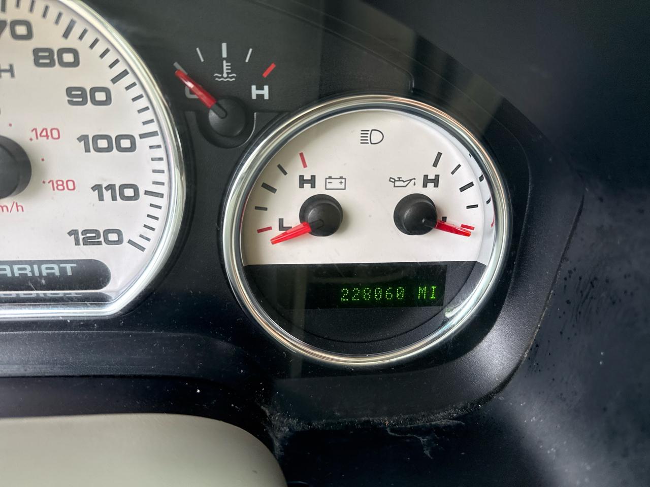 Ford F-150 4WD SuperCab 163" Lariat 2005