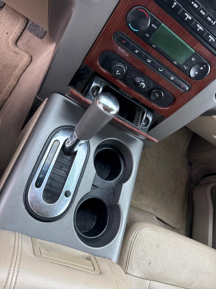 Ford F-150 4WD SuperCab 163" Lariat 2005