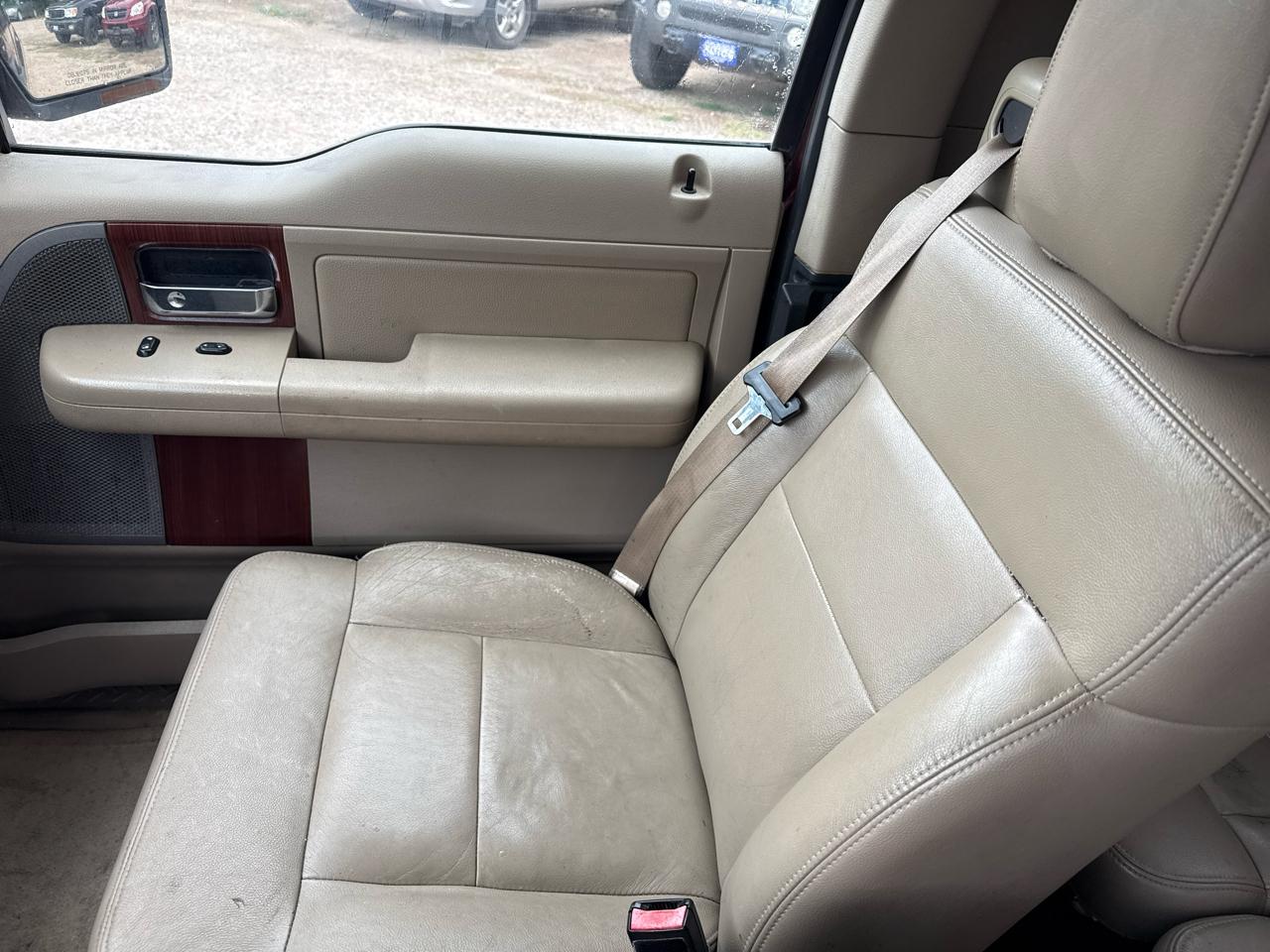 Ford F-150 4WD SuperCab 163" Lariat 2005