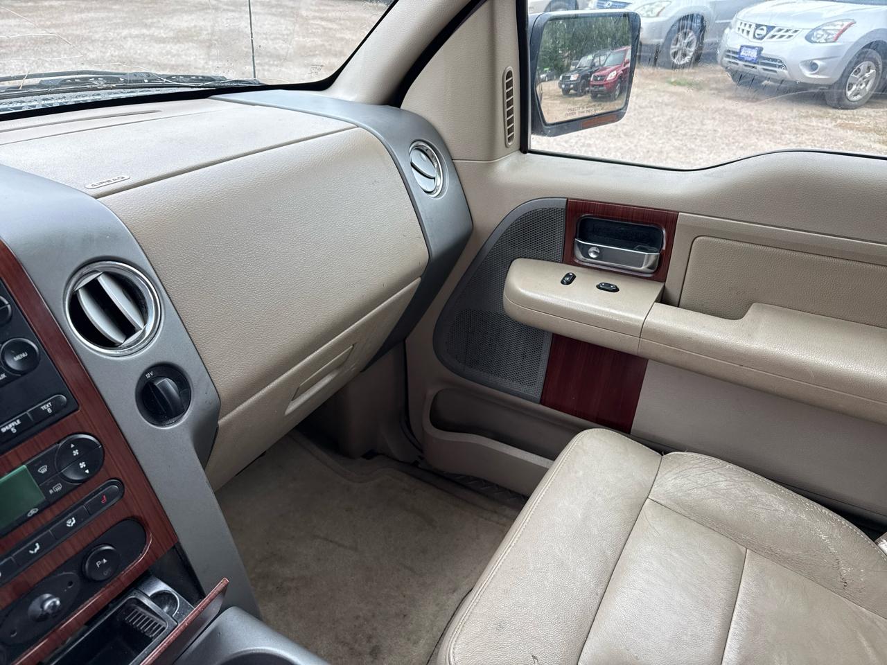 Ford F-150 4WD SuperCab 163" Lariat 2005