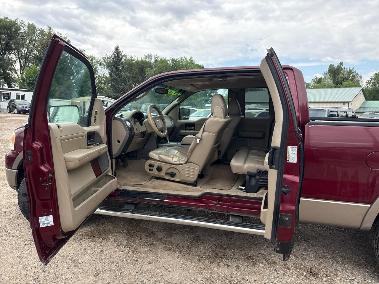 Ford F-150 4WD SuperCab 163" Lariat 2005