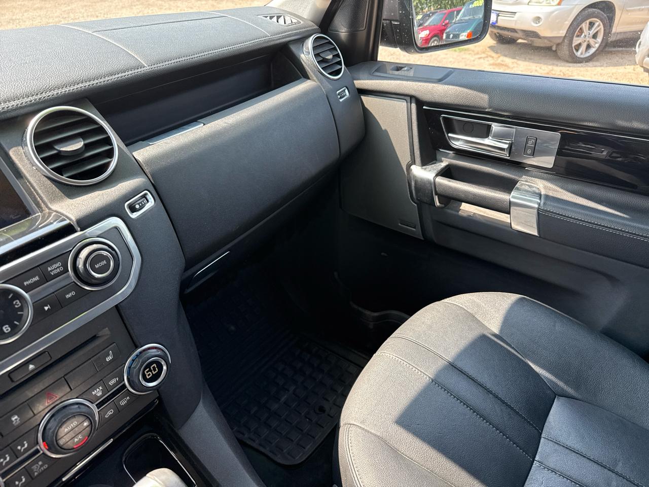 Land Rover LR4 HSE 2011