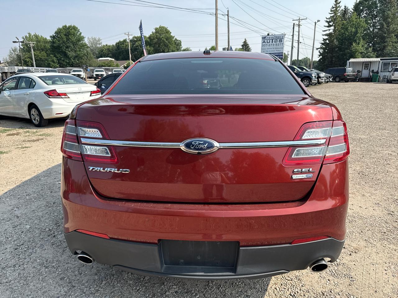 Ford Taurus SEL AWD 2014